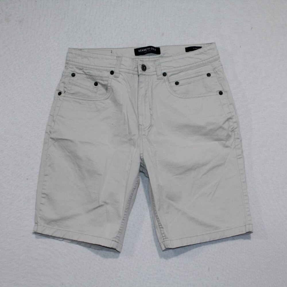Kenneth Cole Men Cream Shorts Slim Fit Today is your Day Size 28